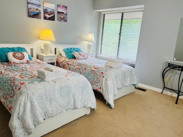 Springwood Villas With Pool Excess Half A Mile From Beach Hilton Head Island Exterior photo